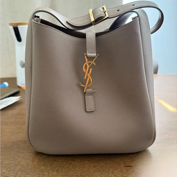 Yves Saint Laurent le 5 a 7 small hobo - Picture 2 of 11